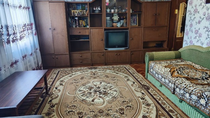 Продам будинок в селищі Міського типу Власівка Кіровоградської області - фото 1