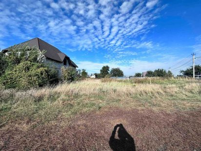 Продам ділянку на Правій стороні 8 соток Центр +2 км Бориспіль