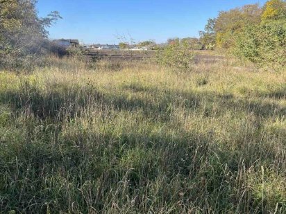 Продам земельну ділянку