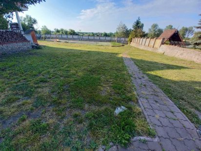 4 га на березі річки база відпочинку Біла Церква