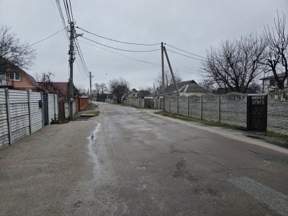 Фасад 30 метрів ,  вулиця Короленка Бориспіль