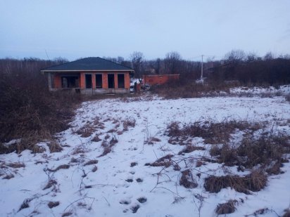 Ділянка на Червениці КУТОВА ПІД 3 КОТЕДЖІ з документами на будівництво Ужгород