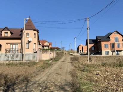 Дві ділянки за ціною однієї! Черновцы