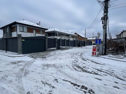 Терміново продам ділянку на вул. Ягідна (Жуляны, участок) Киев