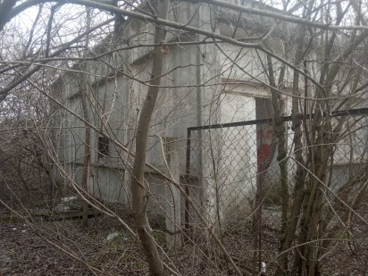 Незавершене будівництво під виробництво.   Вул.Хотинська Черновцы