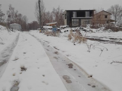 Участок в Солом-му р-ні м. Києва, домік,  метро ВЦ. Київ