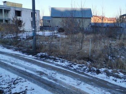 Продам участок 10 соток, ул Лебедева Киев