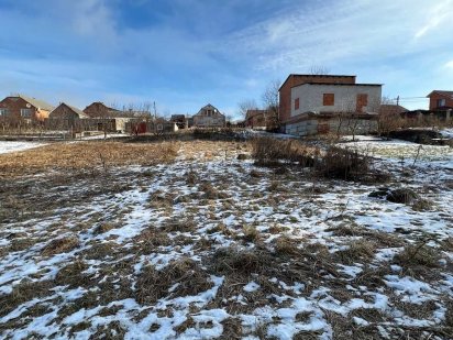 Продаж земельної ділянки у Пирогово