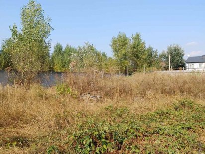 Участок 8 соток рядом стадион Левый Берег Киев