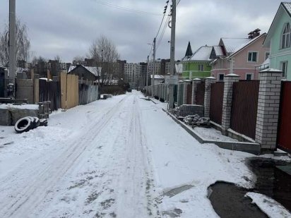 Вул. Помаранчева, 25.земельні ділянки. Жуляни. . Власник Київ