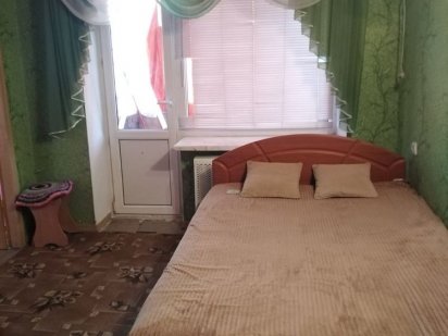 Сдам посуточно Центр 2-х комнатную квартиру Краматорск