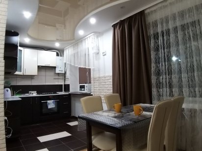 3 км. квартира в Центрі . Знижка 1100 від 10 дн! Є Погодинно Луцк