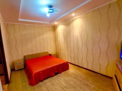 1 кімн.кв.в центрі біля центрального ринку,wi-fi.Дуже тепла Черкаси