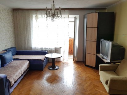 Посуточно, 1к, метро Дворец Украина, вул. Предславинська 26а Киев