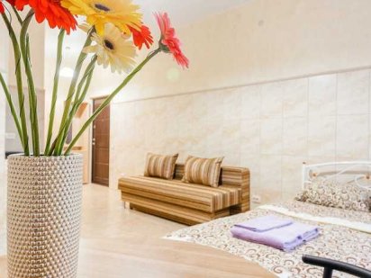 1к люкс метро Печерська подобово Центр Коновальця Військовий шпиталь Київ