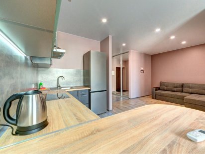 Посуточно Апартаменты Райдужная Левый берег ,МВЦ , Институт сердца Киев