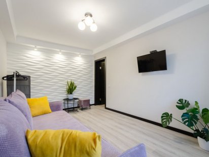 2 ком, Оболонский проспект 16, м.Минская 2 мин. Київ