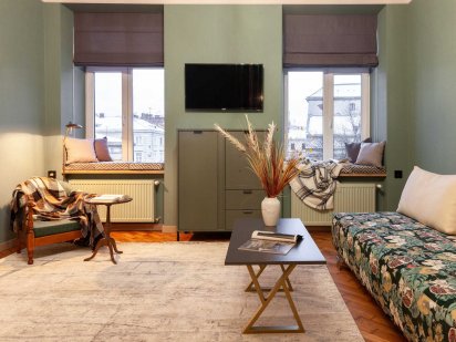 Сучасна квартира у центрі Львова Львов