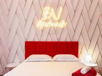 2 км Єліт класу з Балконом ЦЕНТР Львов