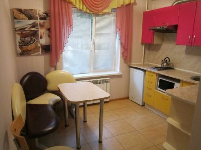 Рядом 9 больница -  посуточно, почасово на Бородинском