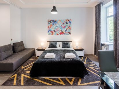 НОВА студіо в центрі з балконом! Ідеально для побачень. Можна на місяц Львів