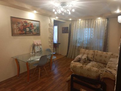 Аренда посуточно , 2х комнатной квартира район Космос