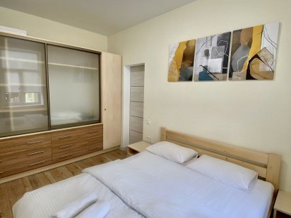 Нова квартира для ЧОТИРЬОХ  ЦЕНТР Оперний театр Наливайка 7 Львів