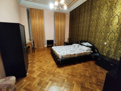 Подобово .Центр .3к. Костомарова 20 Львів