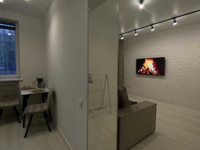 Подобова оренда в центрі міста по вул.Маяковського