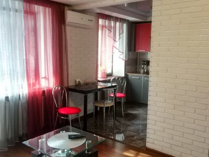 ‼️ СВОБОДНО Люкс студия 2к , Смарт ТВ, на Гагарина, две кровати