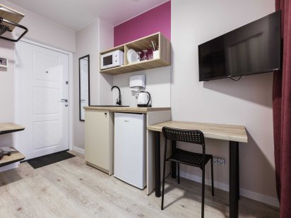 #B754 Подобова оренда квартира-студія, м. Харківська, Лівий Берег Киев