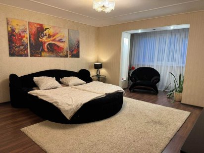 Посуточно Почасово 1 кв Центр ЖД Вокзал Набережная Дніпро