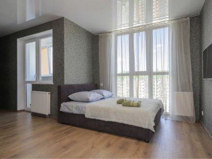 Світла, простора квартира з панорамним видом. Кульженків, 37 Київ