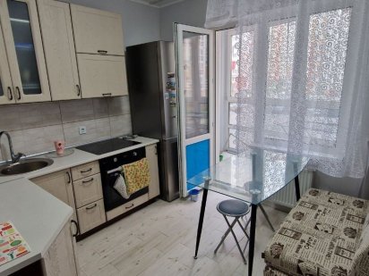 Здам почасово, подобово однокімнатну Позняках Київ