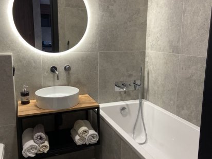 Посуточно!ЖК Варшавський плюс! Варшавский! Люкс! подобово.Виноградар Київ