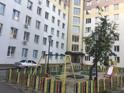 Посуточно сдам студию Ц. рынок Харьков