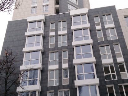 Без% продам паркомісце вул. Лейпцизька 13, Печерськ, Царське село, центр Києва