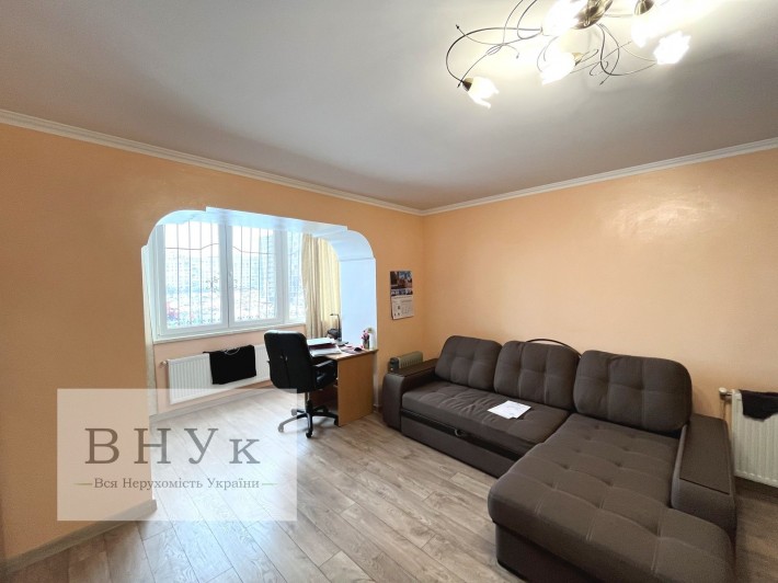 Продам 2-х кімнатну квартиру біля Бахусу з єврорнмонтом - фото 1