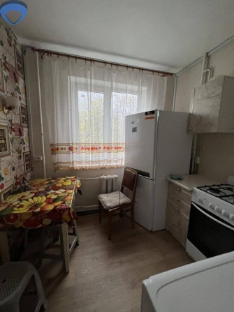 Продам двухкомнатную квартиру на ул. Героев Крут - фото 1