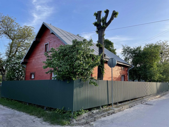 Продам власний будинок вул.Коцюбинського з ремонтом та ділянкою - фото 1