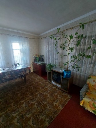 Продам кирпичный дом в Дергачах, 8 км. от Харькова  Сертификат. - фото 1