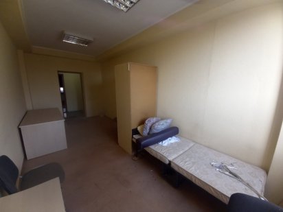 Здам площі На Кротова. Промбаза з 3 поверхів. Днепр