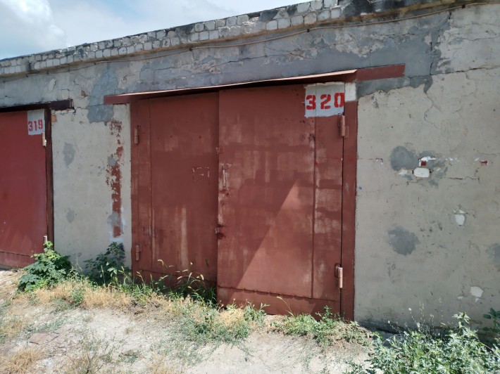 Продается каменный гараж с большим подвалом г.Одесса,Суворовский район - фото 1