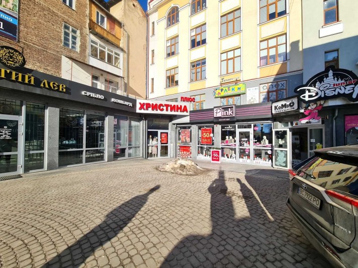 Магазин в центрі Дрогобича на вул. Мазепи з євроремонтом. - фото 1