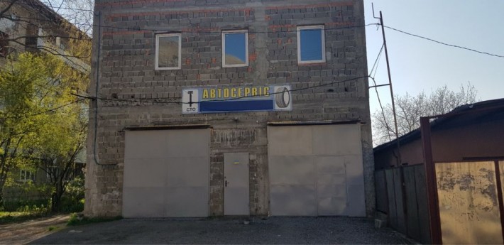 Продам комерційне приміщення  в Мукачево - фото 1