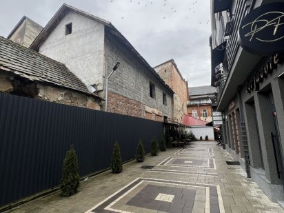 Продам комерційне приміщення в центрі Мукачева Мукачево