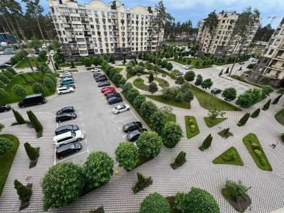 Буча, ЖК " Річ таун" - 96 м2, під комерцію Буча