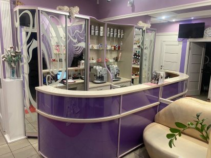 Краса до душі, а  гроши до кішені. Салон краси у центрі міста.
