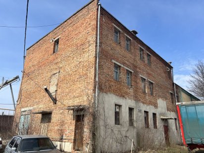 Продаж.Оренда.Комерційного приміщення. вул.Млинівська. 568 м2. Ровно