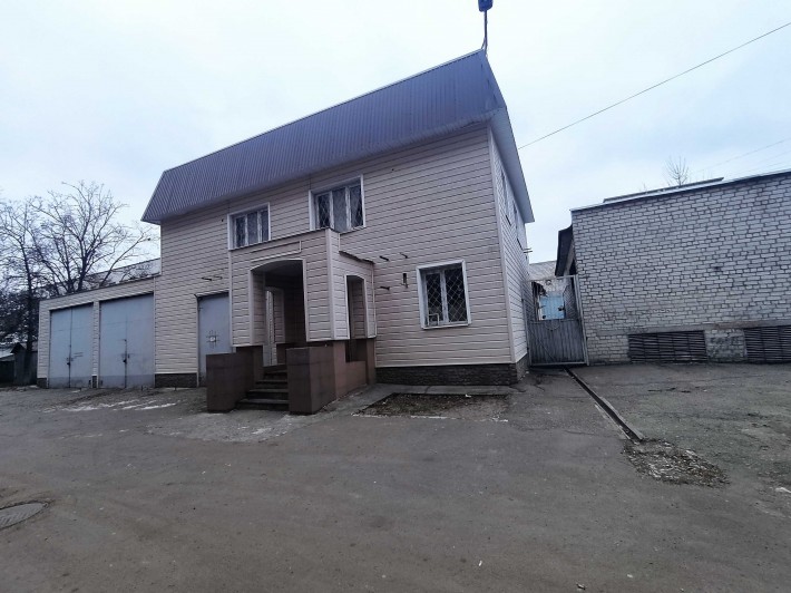 Собственник помещение здание с землёй 420 кв.м 6 соток Богаевского 8А - фото 1